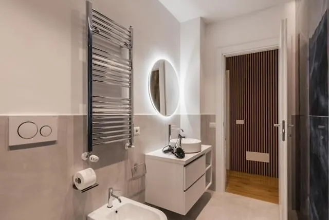 The Fifth Luxury Near Luiss Viale Libia רומא